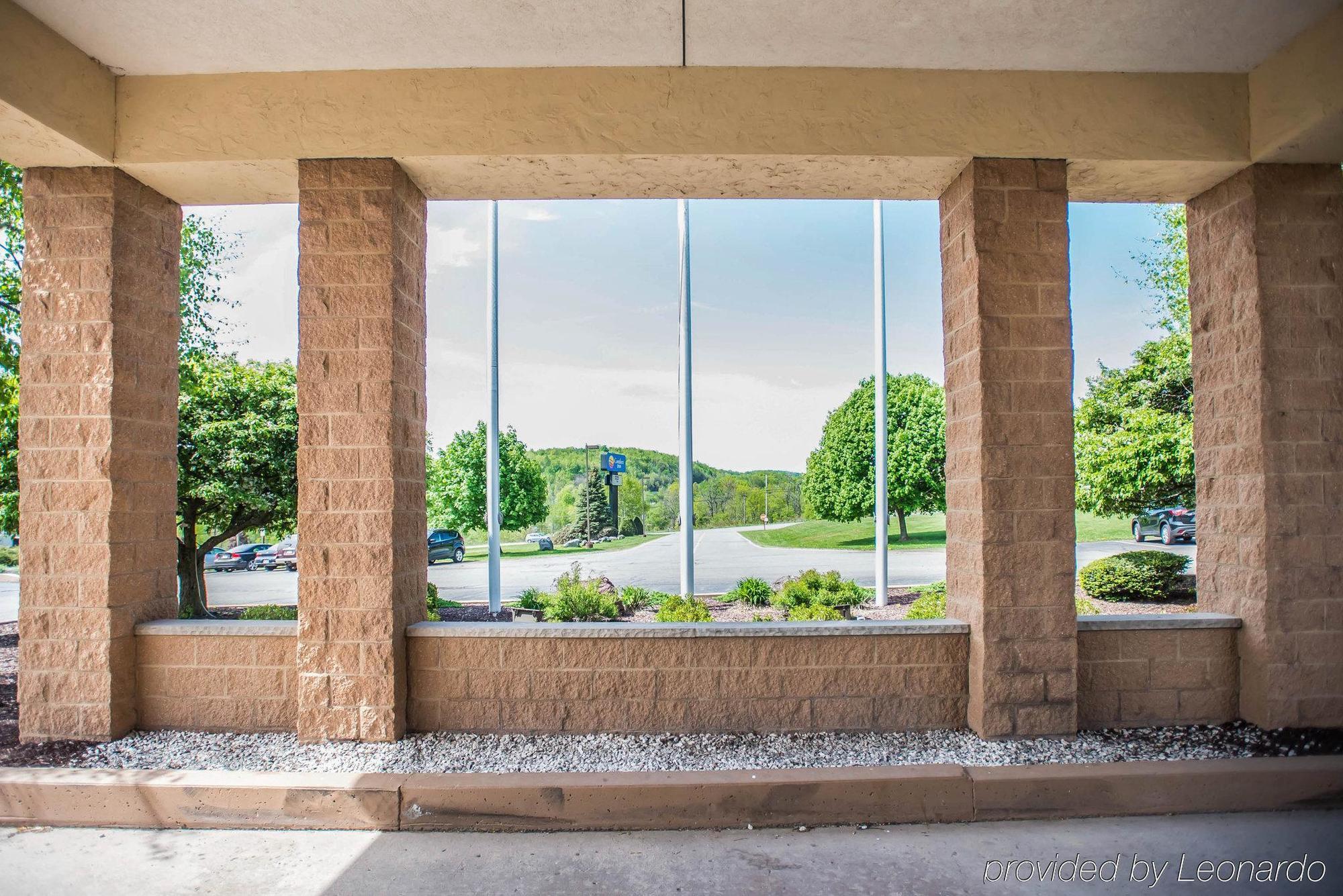 Comfort Pocono Lakes Region 2* Lake Ariel