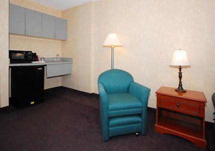 Comfort Pocono Lakes Region 2*